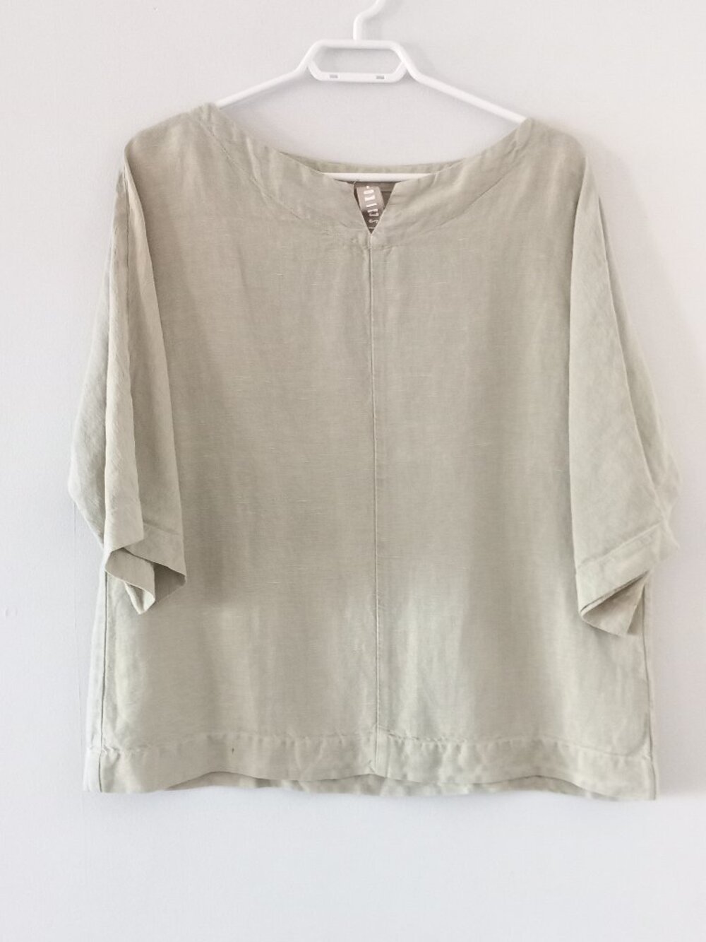 ISCHIKO by OSKA light beige linen blend top